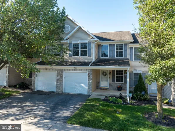 104 Quincy Ave, State College, PA 16801