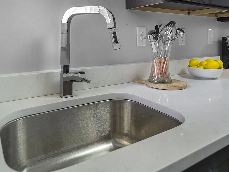 105 Highland Pl — Photo 14