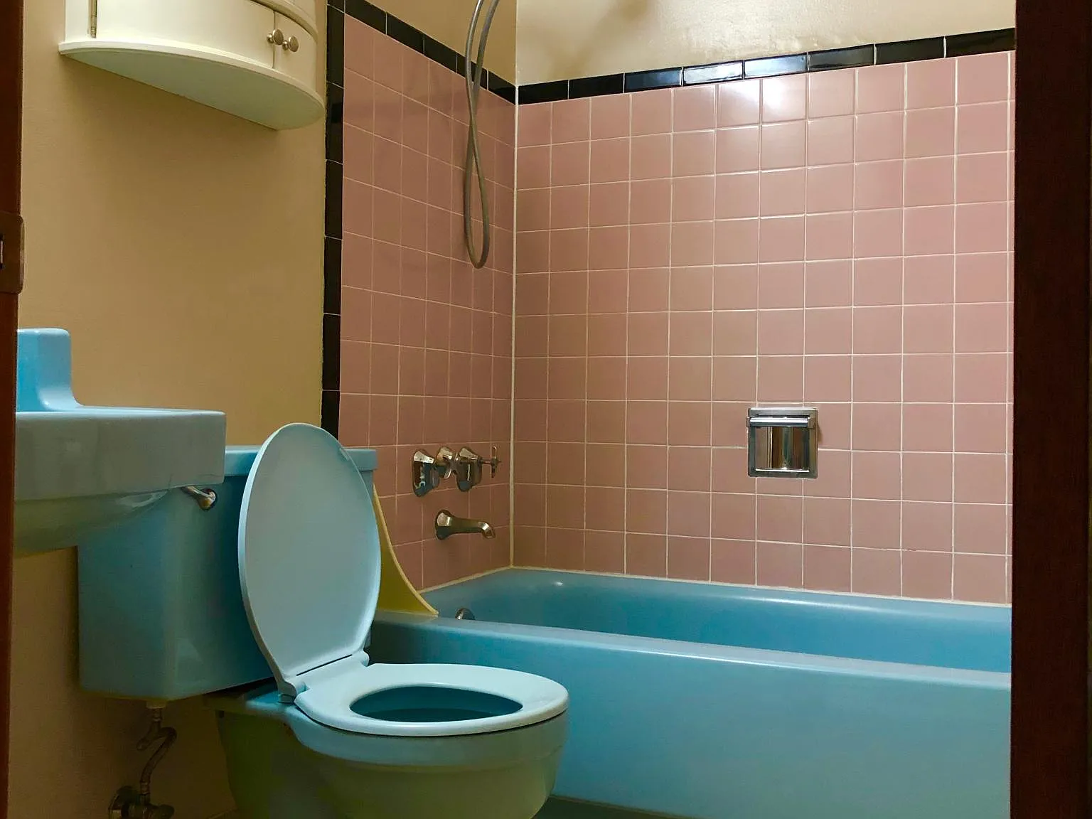 2 bed, 720 sqft, $1,995 — Photo 4