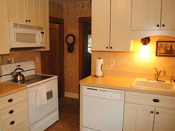 4th image of 177 Argonne Dr