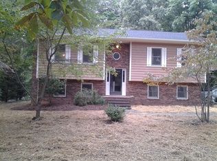 3671 Day Rd, Walkertown, NC 27051