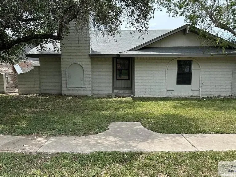 1809 S Williams Ln — Photo 1