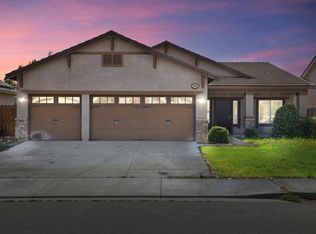 718 Barrington Ave, Newman, CA 95360
