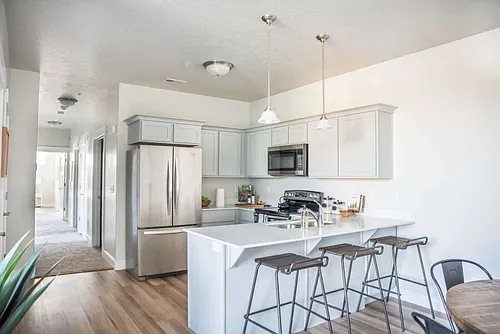 451 N 360 W #230 Photo 1