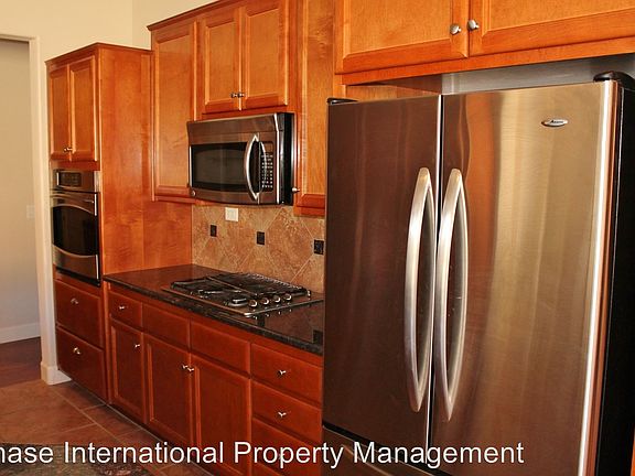 4th image of 2990 Savona Dr