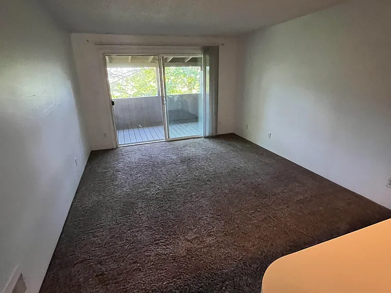 270 E Main St #270 — Photo 6