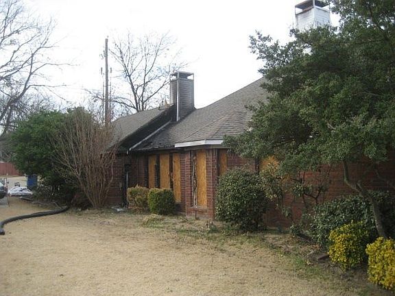 South side of the house, most of the fire damage is here.