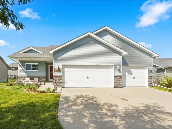 8508 Aldridge Dr SW, Cedar Rapids, IA 52404