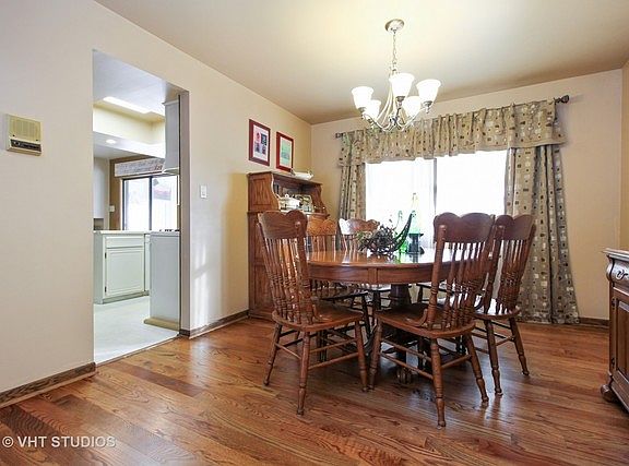 5th image of 14219 Margerita Ave