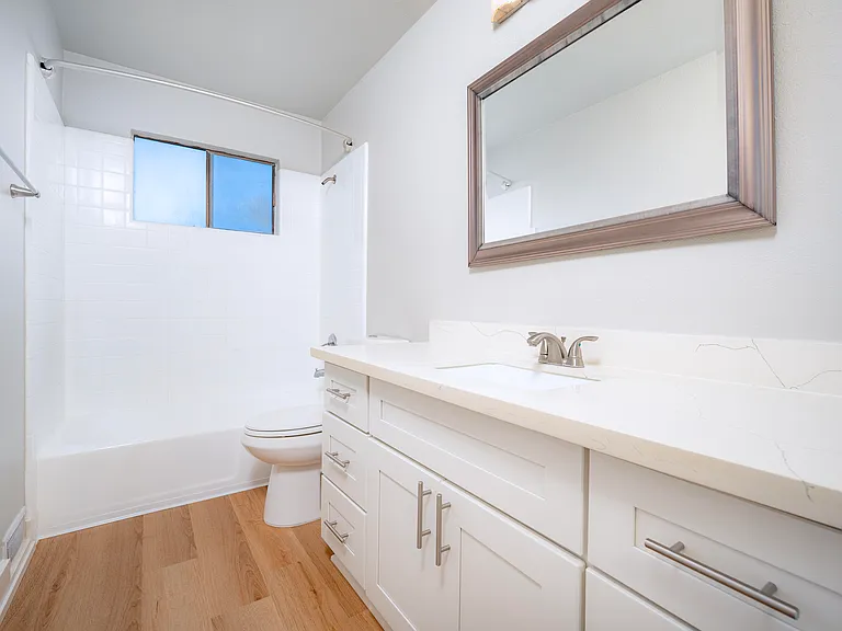 5050 Wilder Dr — Photo 11