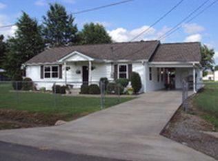 1915 S Grand Ave, Stuttgart, AR 72160