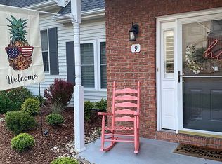 1725 W Lakeview Dr UNIT 9, Johnson City, TN 37601