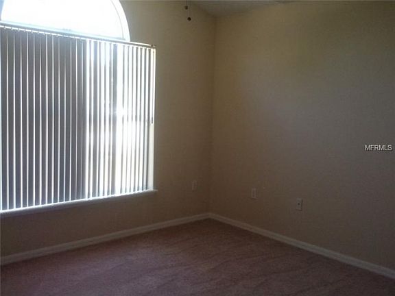 4th image of 2315 Sandridge Cir