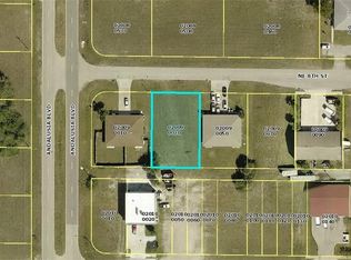 806 NE 8th St, Cape Coral, FL 33909