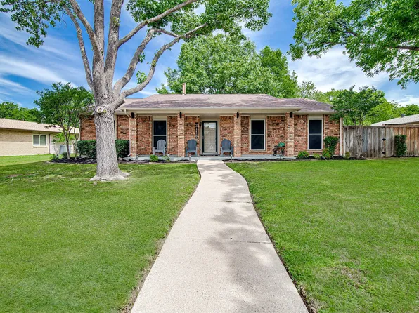2118 Butterfield Trl, Grand Prairie, TX 75052