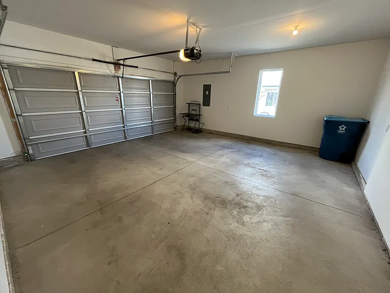 11295 Sessions Dr — Photo 27