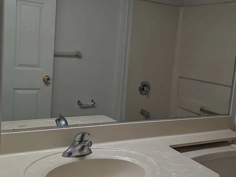612 Waterford Dr — Photo 12