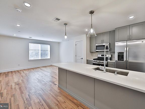 2nd image of 1148 N 2nd St #3I