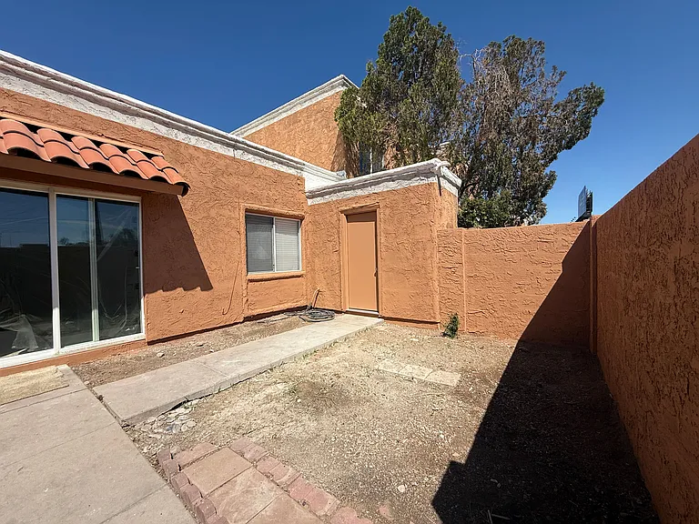 4035 S 45th Pl — Photo 13