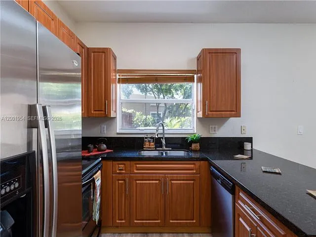 12722 SW 49th Ct — Photo 11