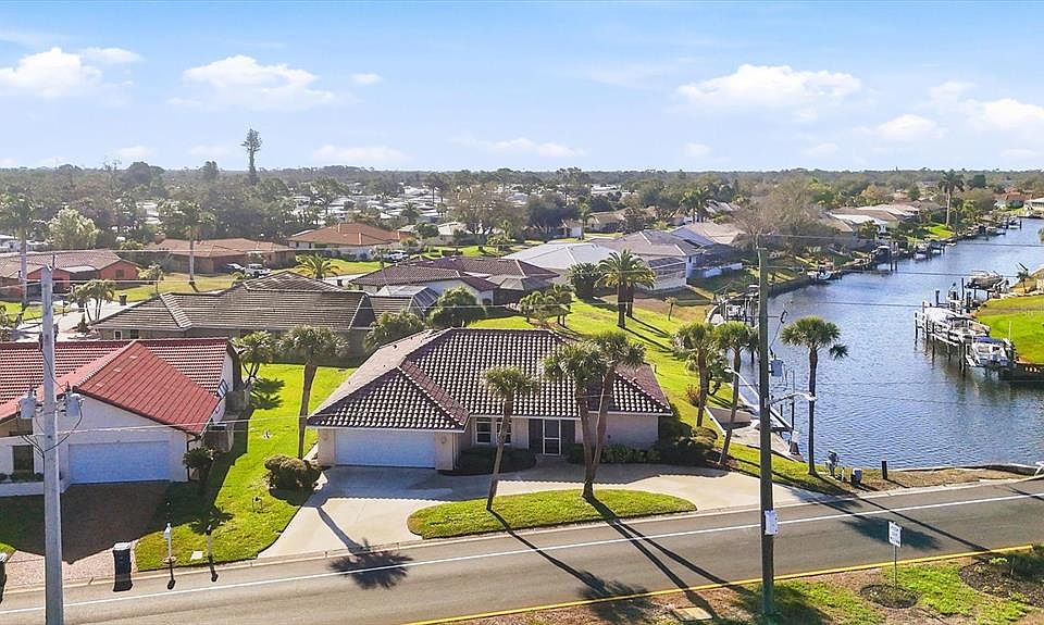 1st image of 157 ENGLEWOOD ISLES PARKWAY
