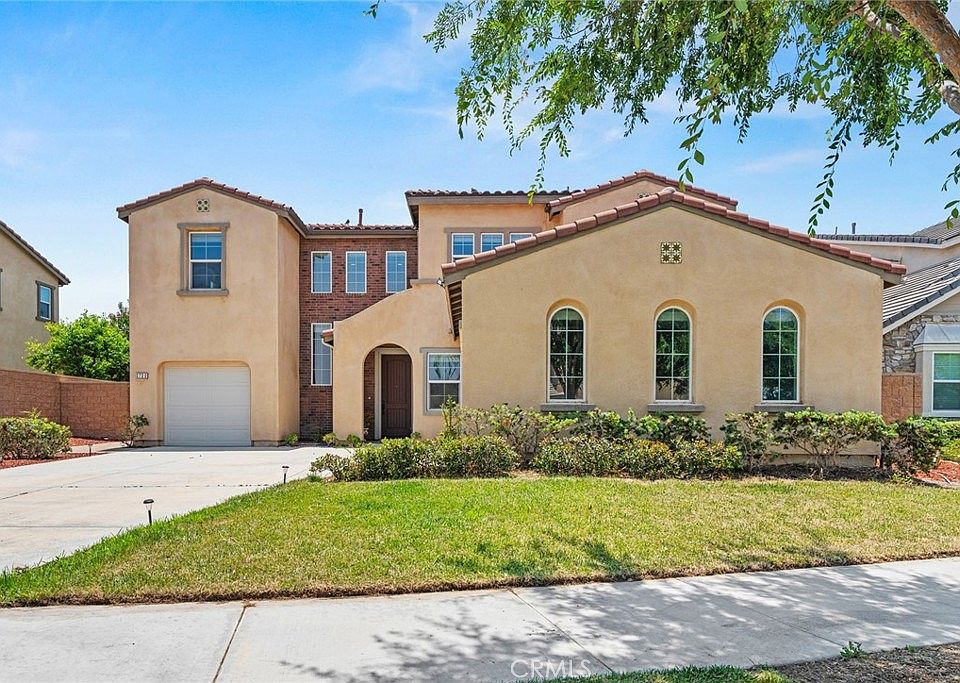 1st image of 2720 Arbor Ln