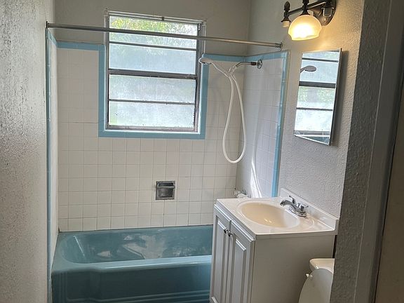 5th image of 3310 KILDARE AVE