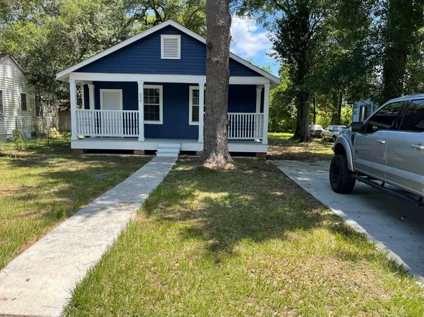 226 W Leonard Ave, Opelousas, LA 70570