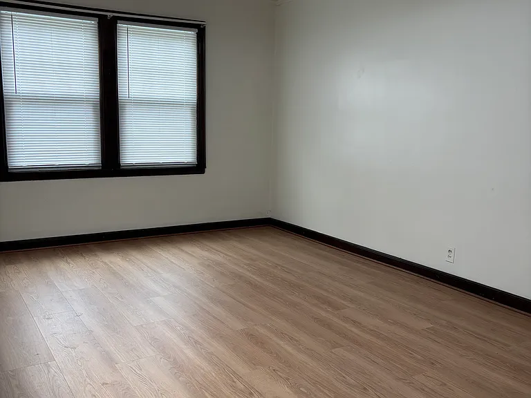 3208 Minnehaha Ave #3 — Photo 8