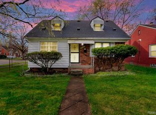 19744 Moross Rd, Grosse Pointe, MI 48224