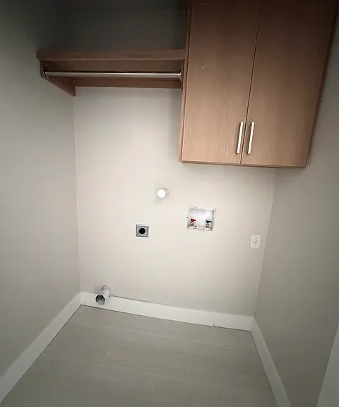 2610 Woodbury St #102 — Photo 9