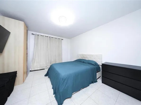 127 Bay 23rd Street image 7 of 31