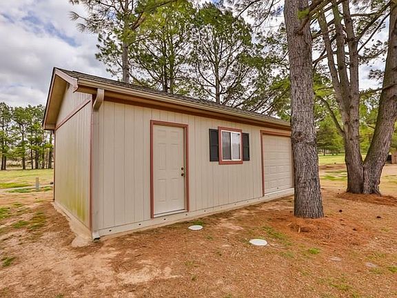 5th image of 21464 Fairway Ct