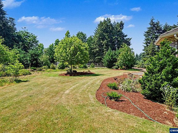 4th image of 11045 James Way Dr SE