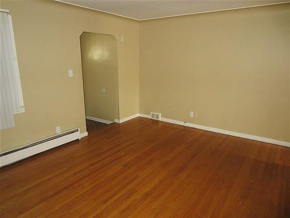 2nd image of 12064 Ashton Ave
