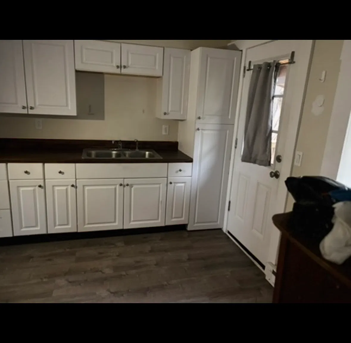 2 bed, 750 sqft, $1,300 — Photo 3