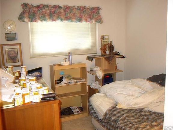 4th image of 1317 Marian Way
