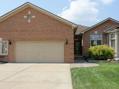 48691 Chestnut Dr, Macomb, MI, 48044