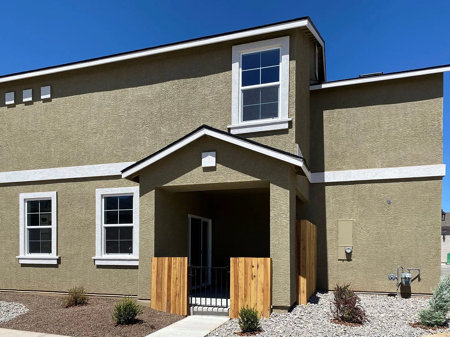 9535 Nautical Mile Road / Move-In Special — Photo 2