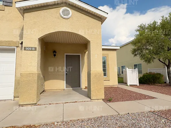 909B Mountain Laurel Cir SE, Albuquerque, NM