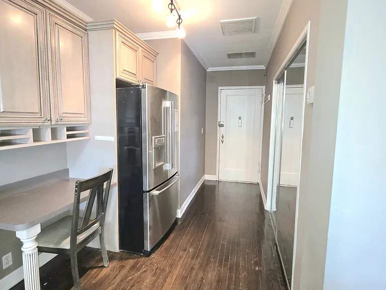 2520 Kennedy Blvd — Photo 4