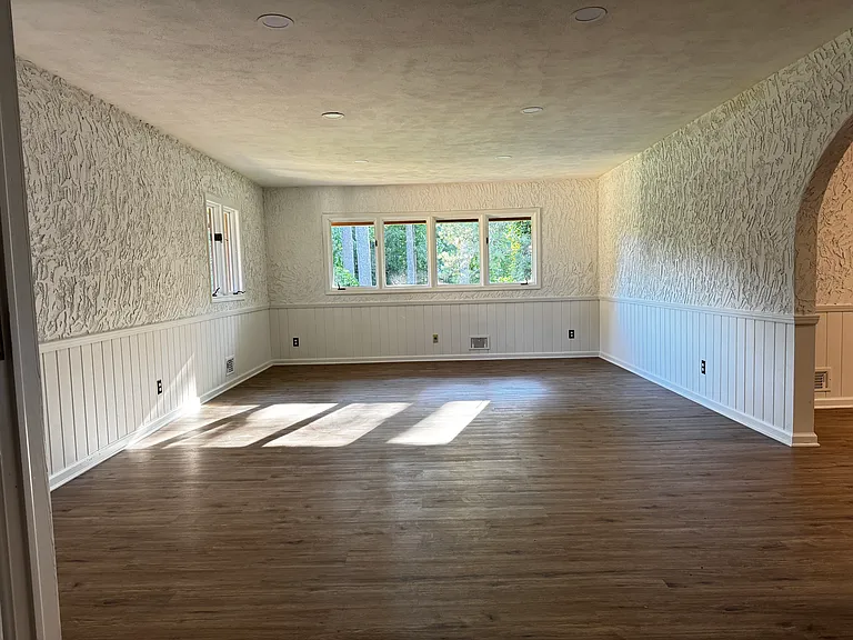 12610 Providence Rd — Photo 12