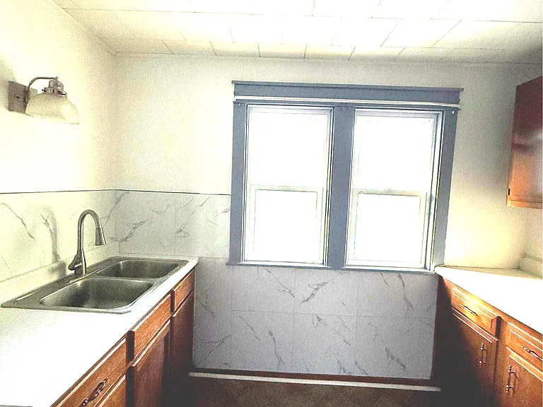 209 Dudley Ave — Photo 15