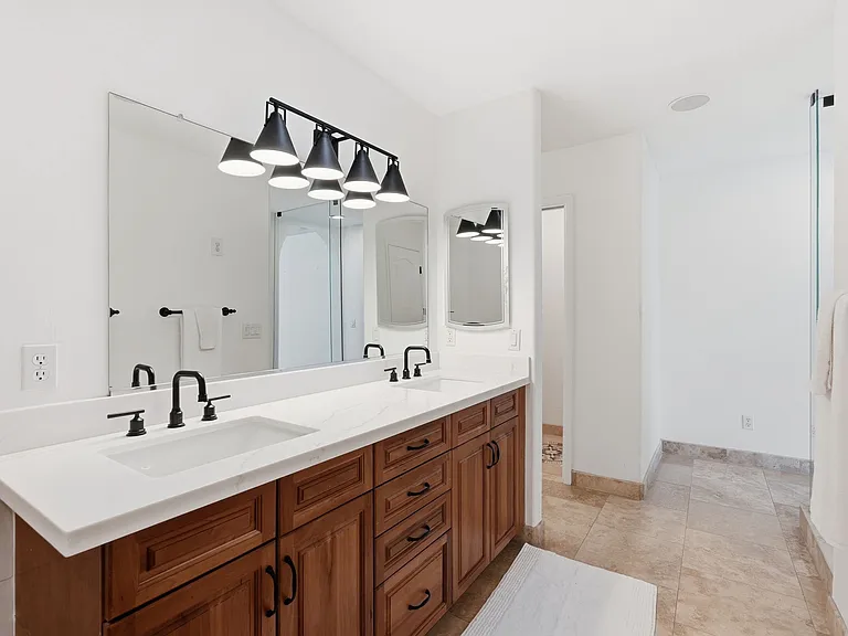 6300 E Cochise Ave — Photo 21