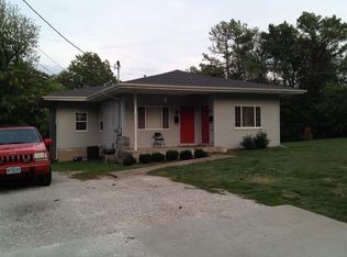 2842 N Campbell Ave, Springfield, MO 65803