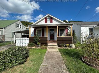 511 Main Ave, Nitro, WV 25143