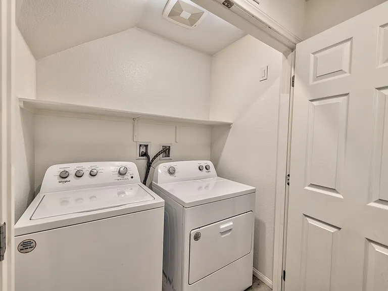 624 Sedum Ave — Photo 20