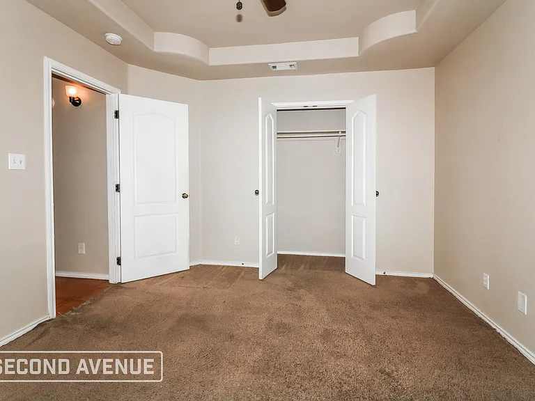 5541 Candace St — Photo 16