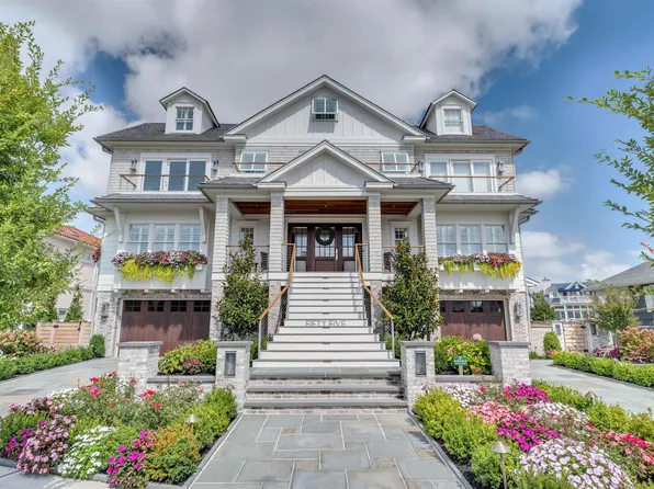 55 Walnut Rd, Ocean City, NJ 08226