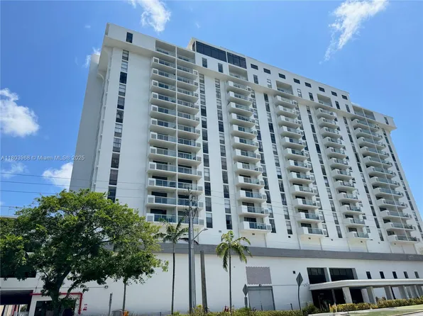 13499 Biscayne Blvd APT 702, North Miami, FL 33181